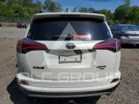 2018 Toyota RAV4 фото