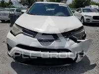 2018 Toyota RAV4 фото
