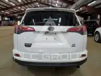 2018 Toyota RAV4 фото