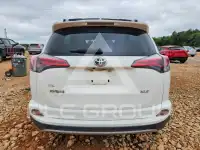 2018 Toyota RAV4 фото