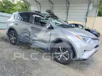 2018 Toyota RAV4 фото