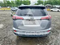 2018 Toyota RAV4 photo