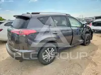 2018 Toyota RAV4 фото