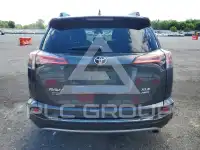 2018 Toyota RAV4 фото