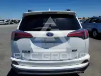 2018 Toyota RAV4 photo