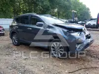 2018 Toyota RAV4 фото