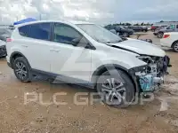 2018 Toyota RAV4 фото