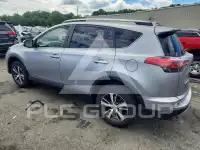 2018 Toyota RAV4 фото