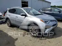 2018 Toyota RAV4 photo