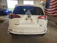 2018 Toyota RAV4 photo