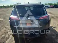 2018 Toyota RAV4 photo