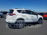 2018 Toyota RAV4 фото