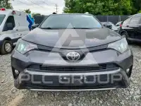 2018 Toyota RAV4 photo
