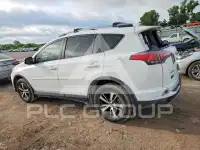 2018 Toyota RAV4 photo