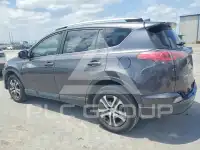 2018 Toyota RAV4 фото