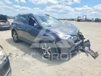 2018 Toyota RAV4 photo