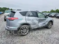 2018 Toyota RAV4 фото