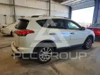 2018 Toyota RAV4 photo