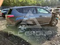 2018 Toyota RAV4 фото