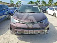2018 Toyota RAV4 фото
