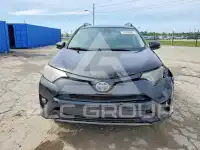 2018 Toyota RAV4 фото