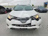 2018 Toyota RAV4 photo