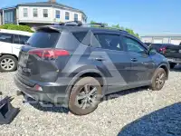 2018 Toyota RAV4 фото
