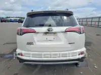 2018 Toyota RAV4 фото