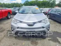 2018 Toyota RAV4 фото