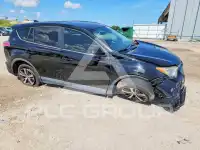 2018 Toyota RAV4 фото