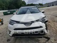 2018 Toyota RAV4 фото