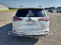 2018 Toyota RAV4 фото