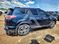 2018 Toyota RAV4 фото