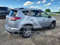 2018 Toyota RAV4 фото
