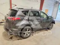 2018 Toyota RAV4 фото