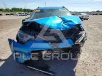 2018 Toyota RAV4 фото