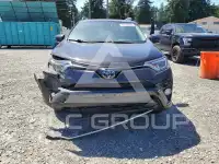 2018 Toyota RAV4 фото