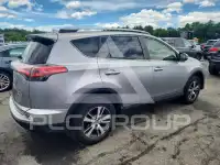 2018 Toyota RAV4 фото