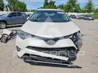 2018 Toyota RAV4 photo