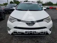 2018 Toyota RAV4 photo
