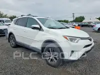 2018 Toyota RAV4 photo
