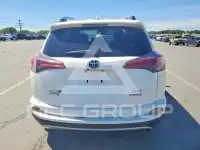 2018 Toyota RAV4 фото