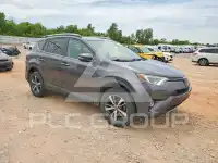 2018 Toyota RAV4 фото