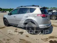 2018 Toyota RAV4 фото