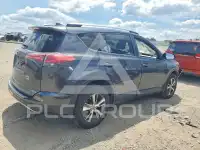 2018 Toyota RAV4 photo