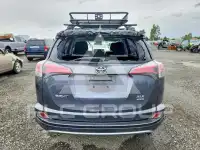 2018 Toyota RAV4 фото