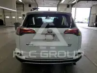 2018 Toyota RAV4 photo