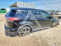 2018 Toyota RAV4 фото