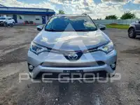 2018 Toyota RAV4 фото