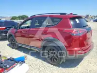 2018 Toyota RAV4 фото